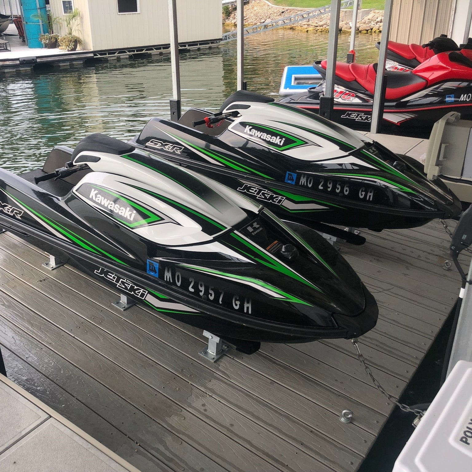 PWC Lift with two jet skis