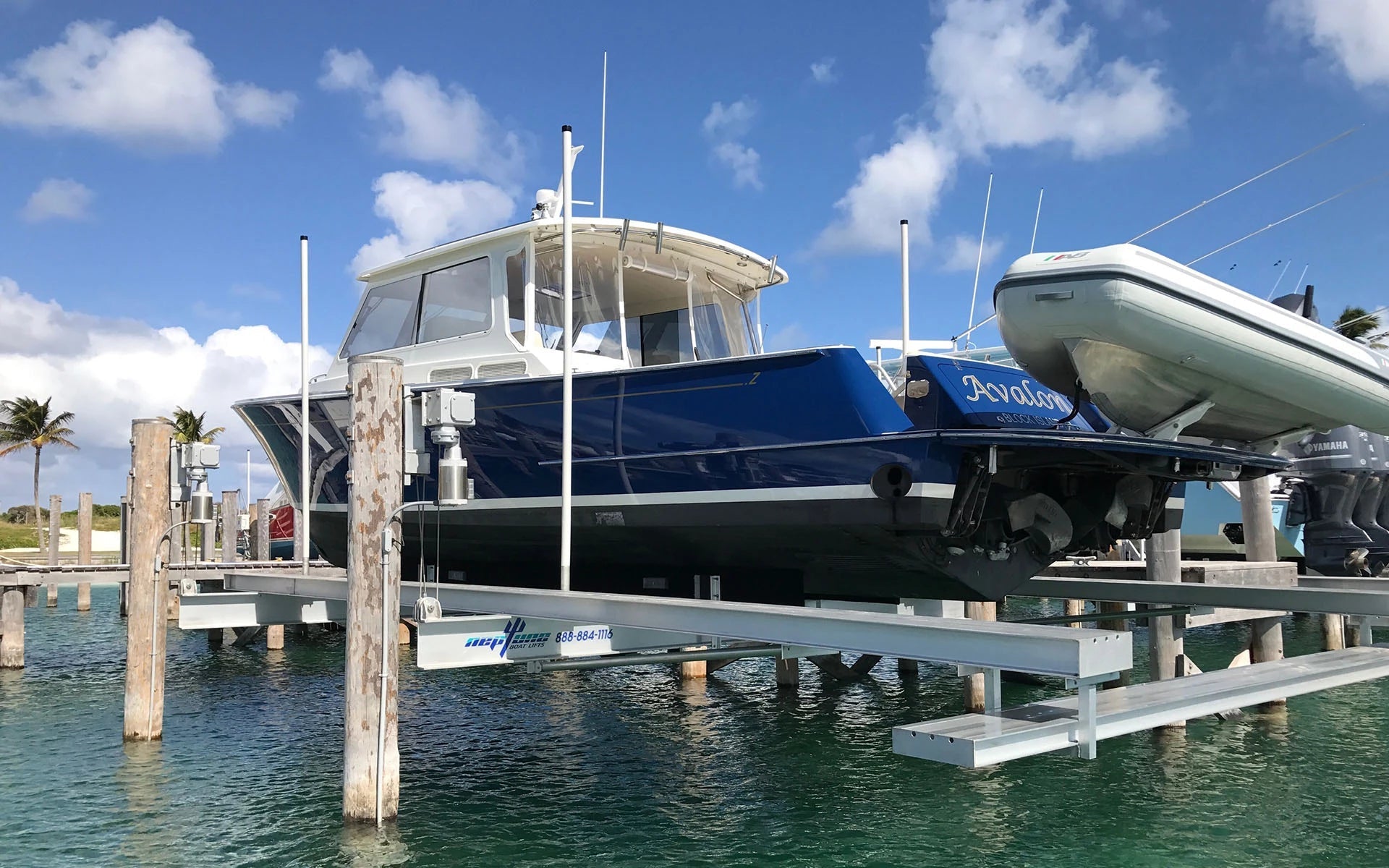 What Boat Lift Works Best at Table Rock Lake?
